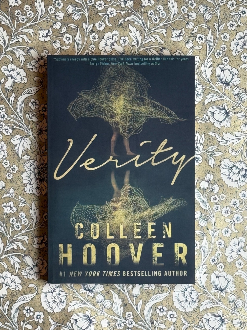 Verity by Colleen Hoover - Paperback